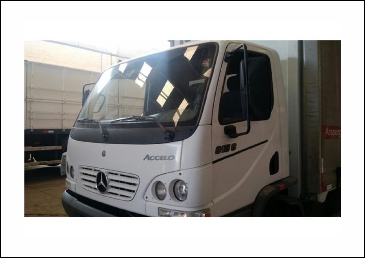 VL11200 - EMBLEMA CROMADO MB ACCELO