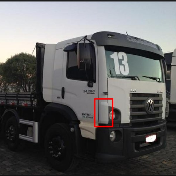 W50065.2 - DEFLETOR COLUNA EXT VW CONSTELLATION LD (ASA PQ)