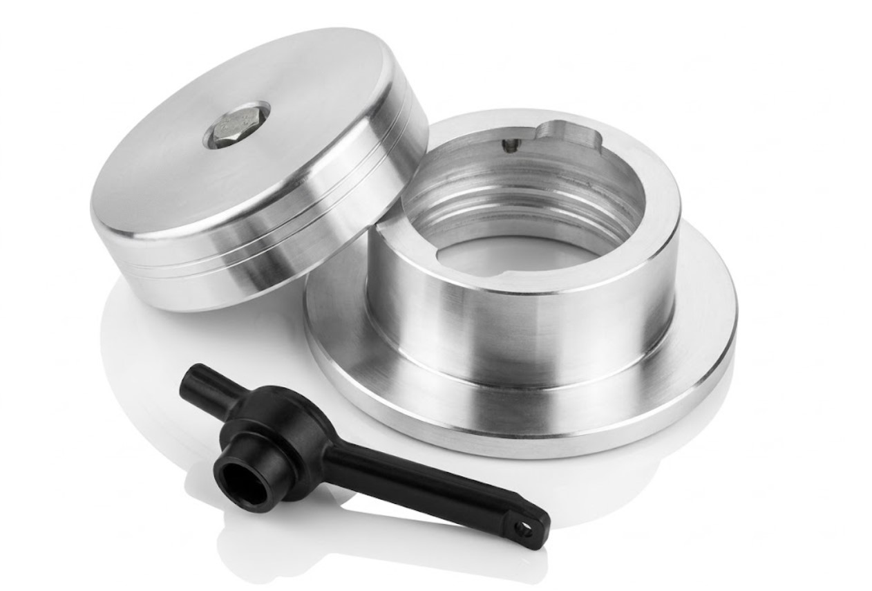 2000655 - TAMPA ARLA ANTIVAZAMENTO SCANIA (INOX)