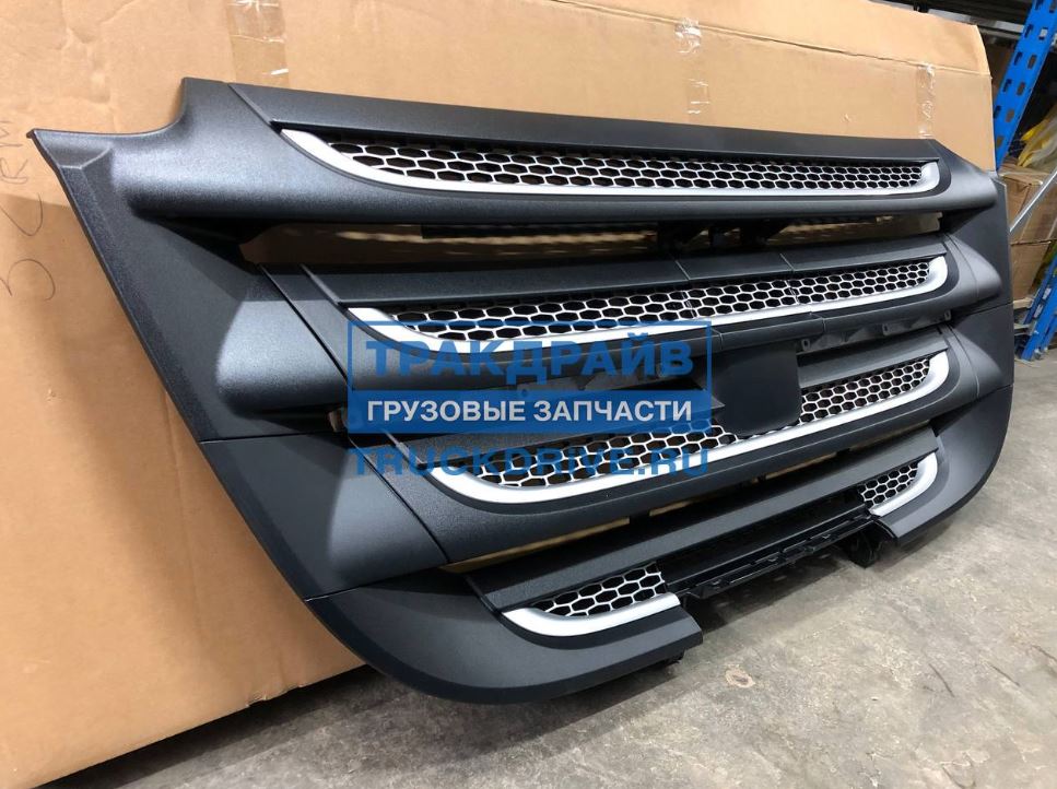 BDA03-083 - GRADE INFERIOR DAF XF 106 COM FRISOS CROMADOS