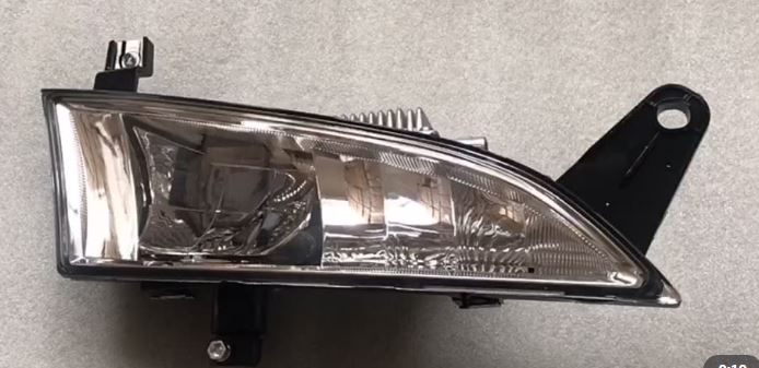 40.3.9.009 - FAROL AUX GRADE SCANIA NTG LD