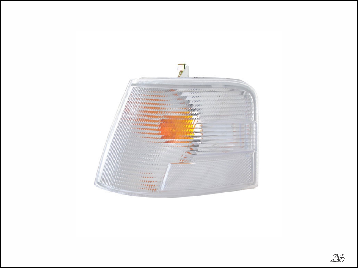 PL17000302 - LANTERNA SETA VOLVO NH CRISTAL LD C/ CUPULA