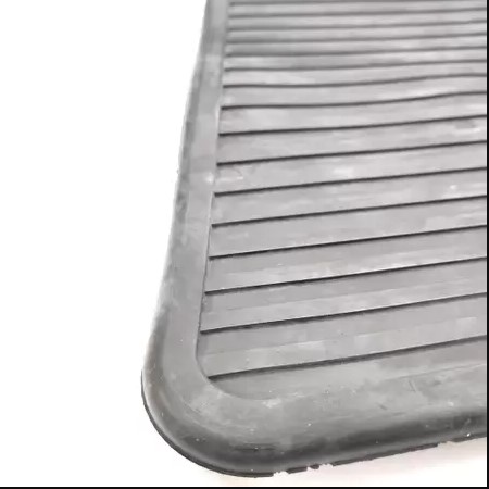 JCR-2705 - PISANTE DEGRAUS PARALAMA VOLVO NL EDC LD