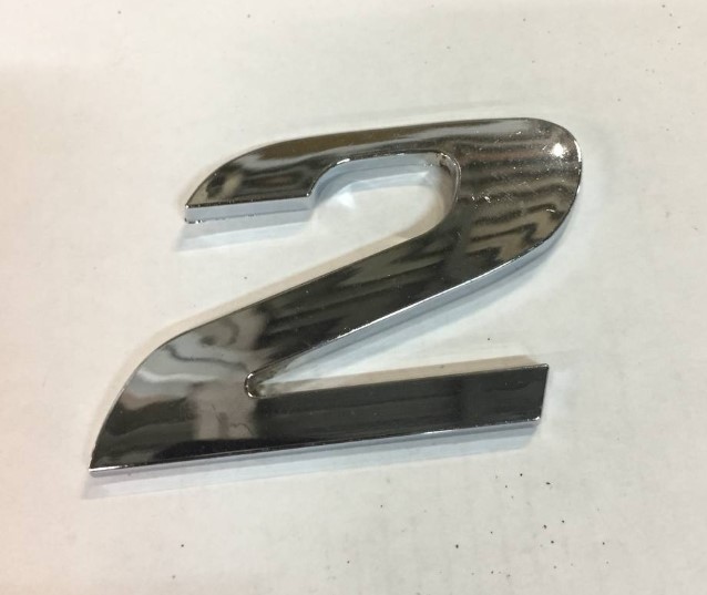 CP60250 - EMBLEMA CROMADO MB N° 2