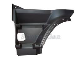 AM7060E - CAIXA ESTRIBO VOLVO FH 2004 LE