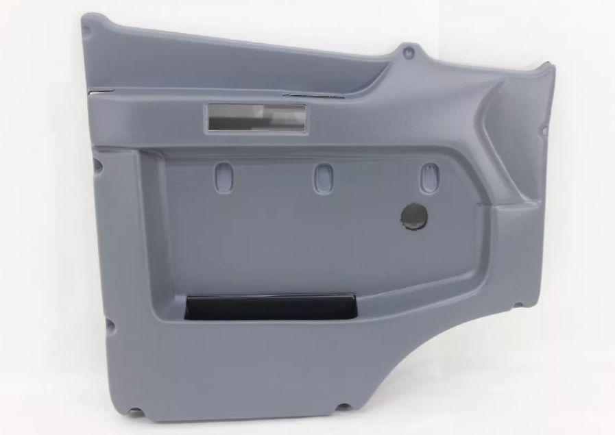 FP107 - FORRO PORTA MB 1618 CINZA LE