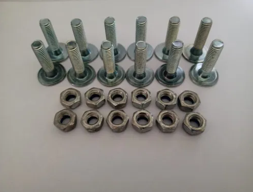 KIT-4247 - CONJ PARAFUSO PROTETOR QUINTA RODA RODA UNIVERSAL