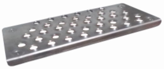 M30121.1 - PISANTE ESTRIBO MB ATEGO SUP METAL D/E