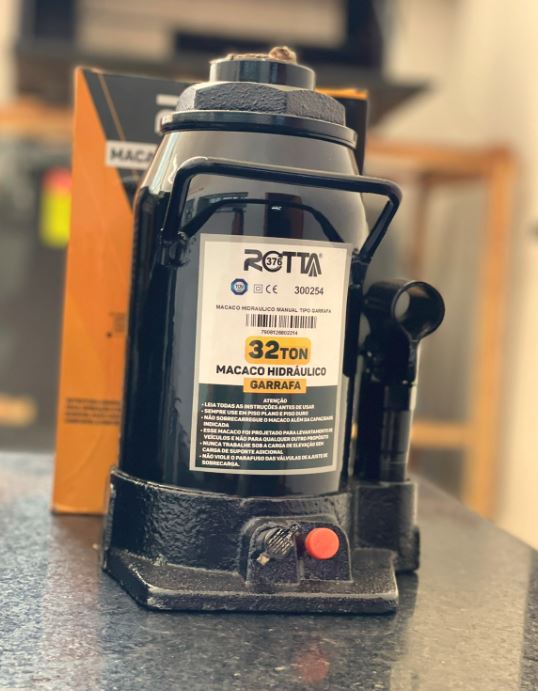 BRM300254 - MACACO HIDR 32 TON IMPORTADO