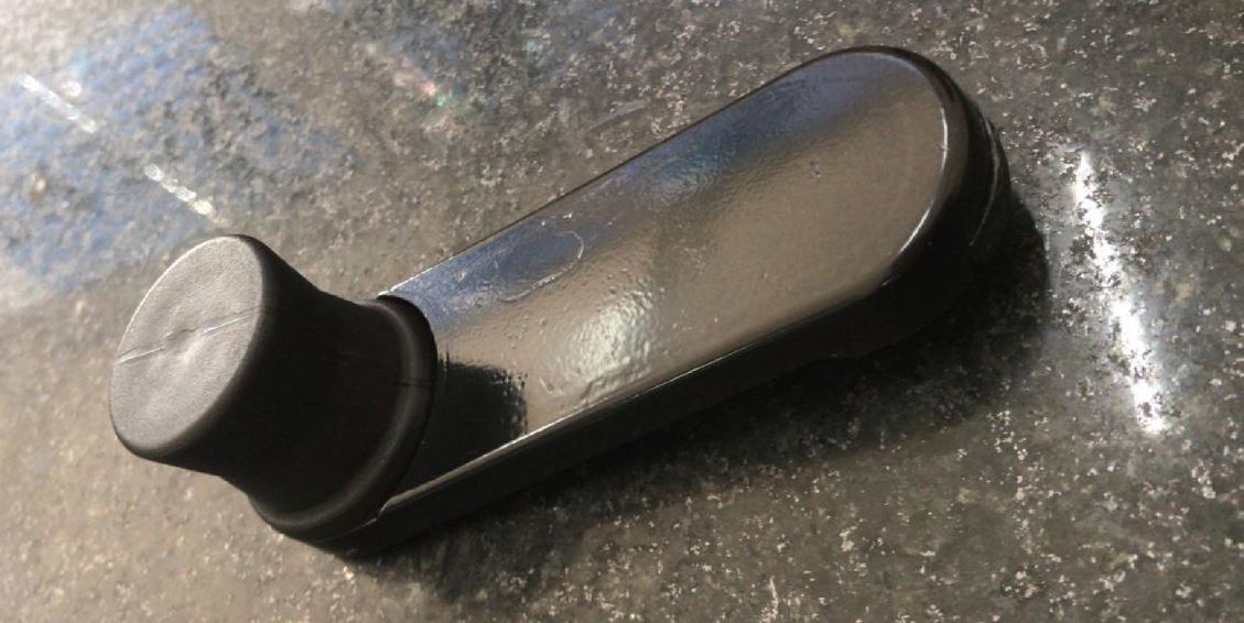 RENAM313 - MANIVELA DO VIDRO HPN METAL PRETA