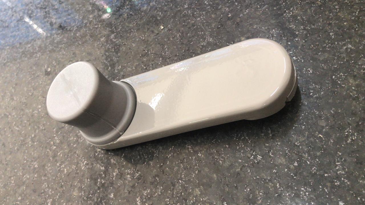 RENAM315 - MANIVELA DO VIDRO HPN METAL CINZA