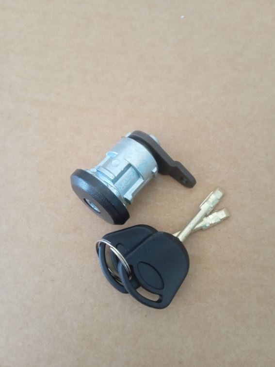 ORI2105 - CILINDRO MACANETA EXTERNA PORTA CARGO GII LE