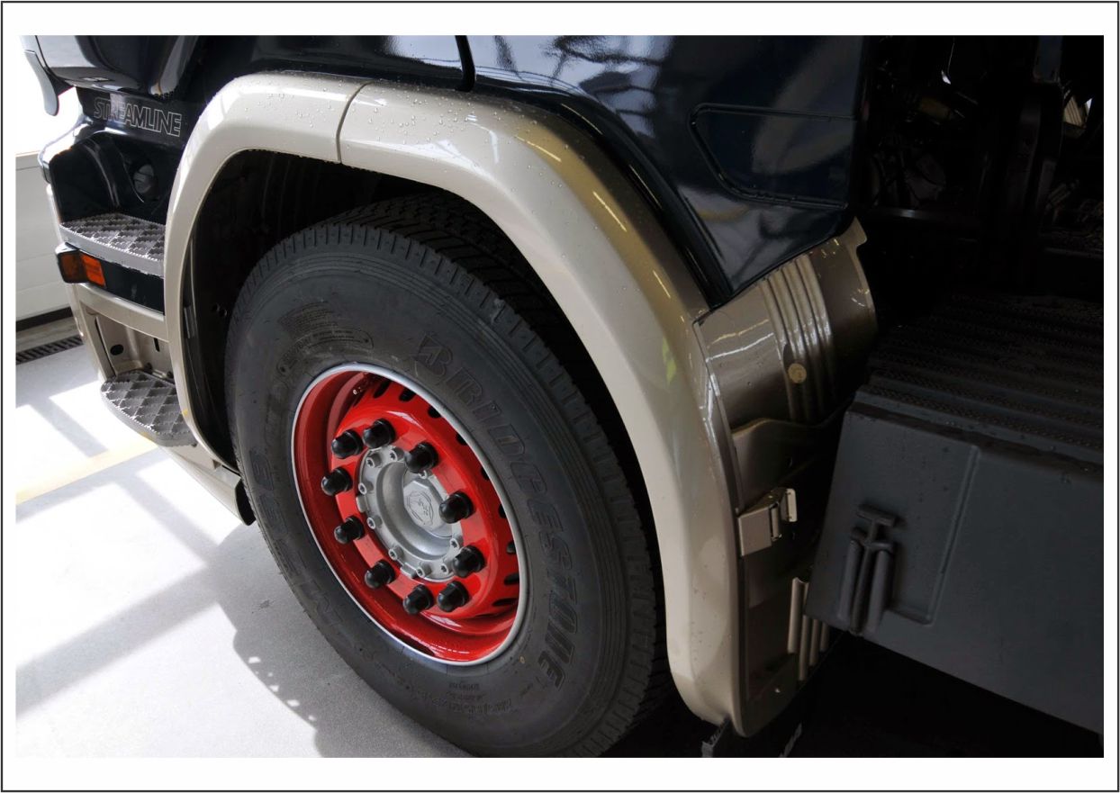 RD809461P - PARALAMA CABINE SCANIA S4 (PRETO)"ECO"DE/TD