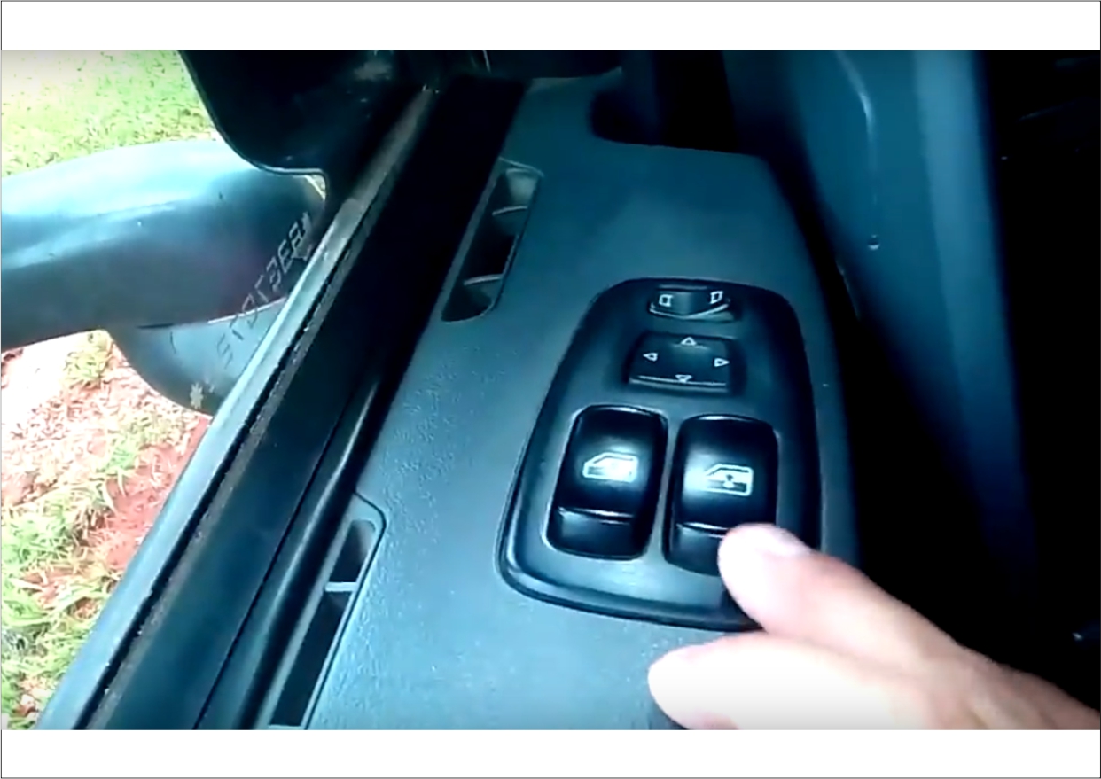 INT3556HK - CONJ INTERRUPTOR + BASE VD ELET SCANIA S4 S5 S6