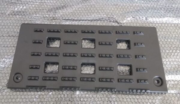 CP60318 - PISANTE ESTRIBO MB AXOR MEIO E SUPERIOR ( NYLON )